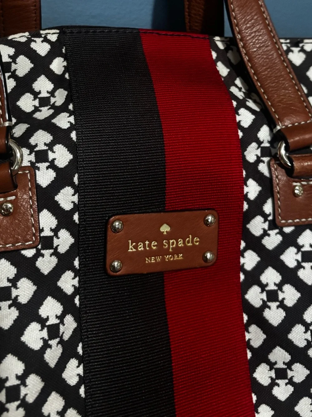 Kate Spade New York Spade Print Weekender Travel Tote Overnight Bag Crossbody